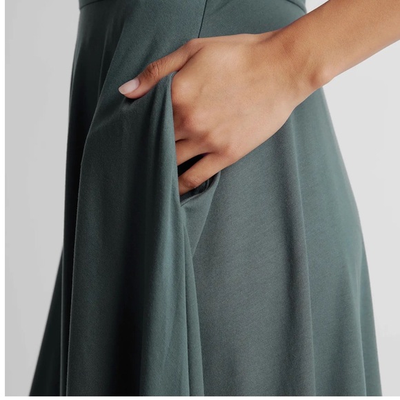 Quince Dark Olive Fit & Flare Midi Dress - Picture 3 of 8